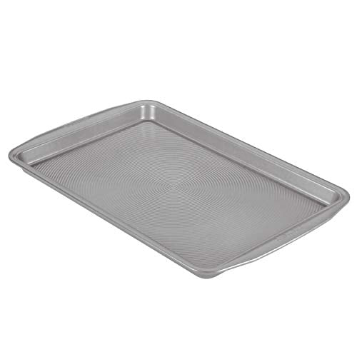 Circulon Nonstick Bakeware, Nonstick Cookie Sheet / Baking Sheet - 10 Inch x 15 Inch, Chocolate Brown - The Finished Room